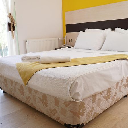 R+ Hotel By Rooms Cesme Exterior foto
