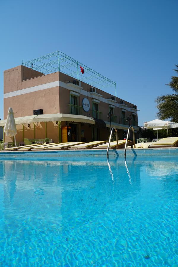 R+ Hotel By Rooms Cesme Exterior foto